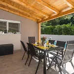 Life - New And Luxury House * Kaštela